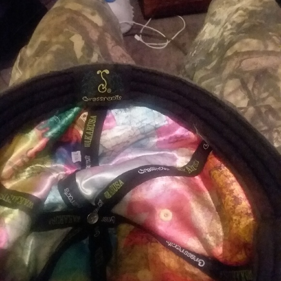 Designer cap - Picture 4 of 4